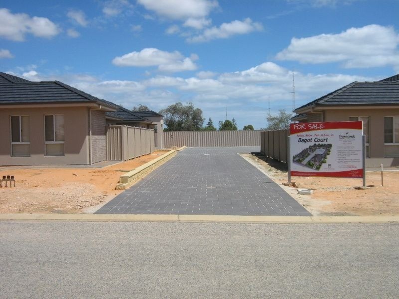 4 Bagot Street, Wallaroo SA 5556