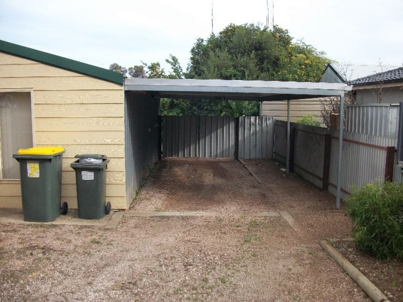 10 Tucker Parade, Kadina SA 5554