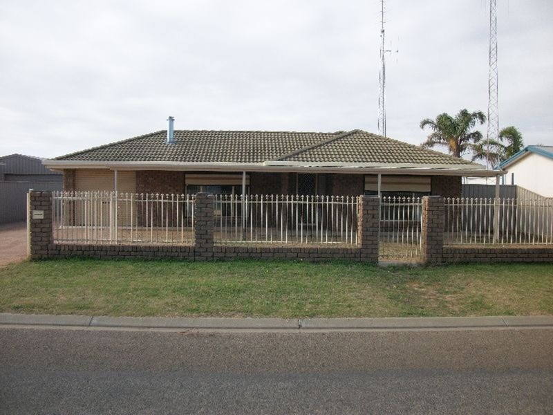 68 Clayton Drive, North Beach SA 5556