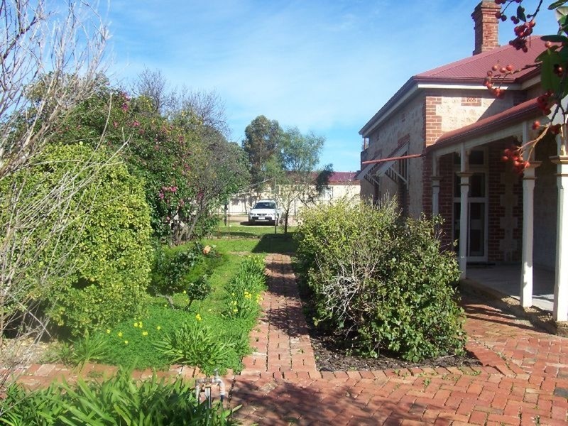 54 Port Road, Kadina SA 5554