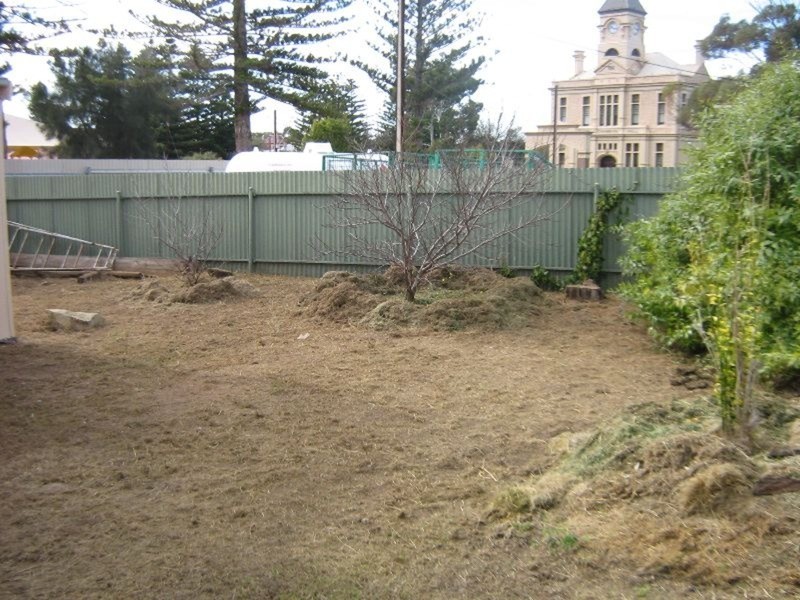 24 John Terrace, Wallaroo SA 5556