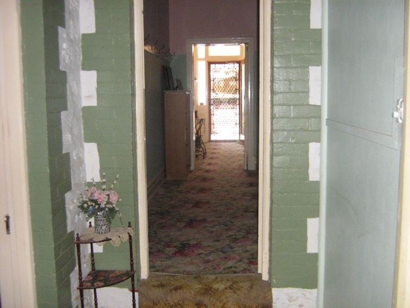 8  Elizabeth Street, Wallaroo SA 5556