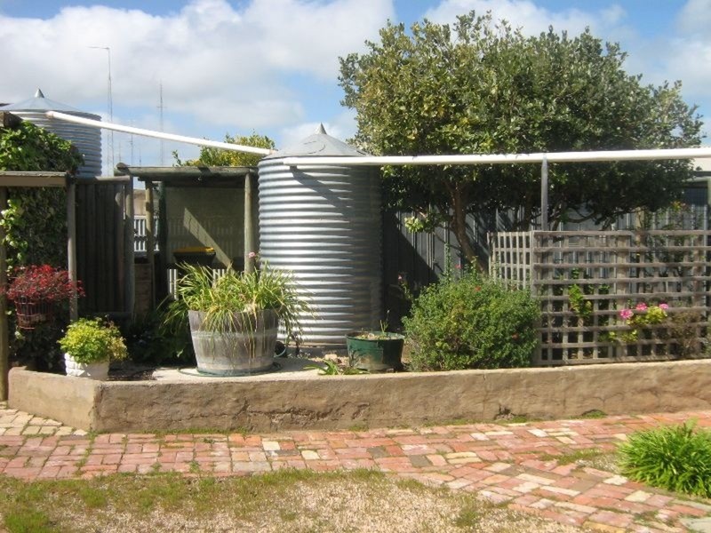 8  Elizabeth Street, Wallaroo SA 5556