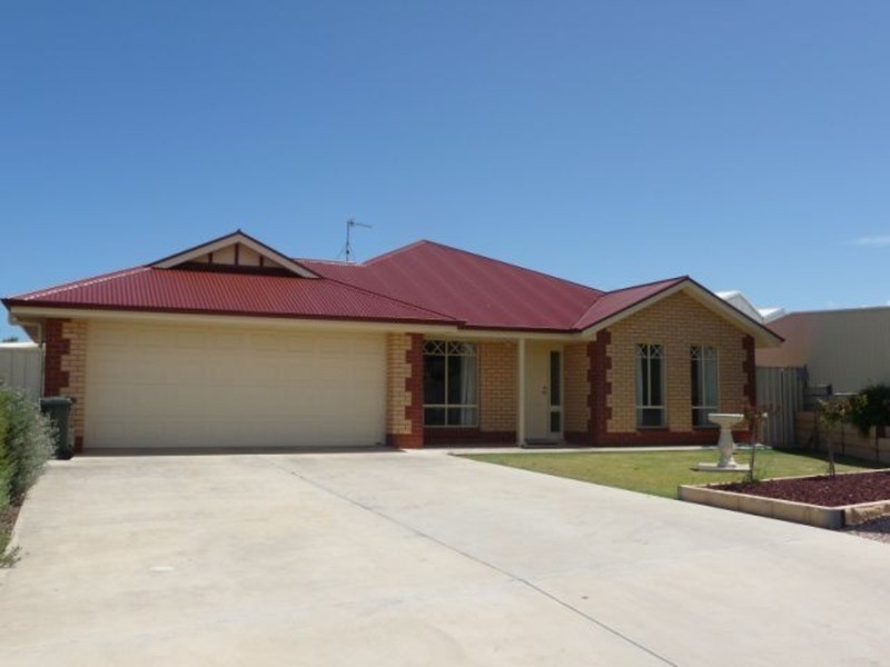 9 Roach Court, Moonta Bay SA 5558