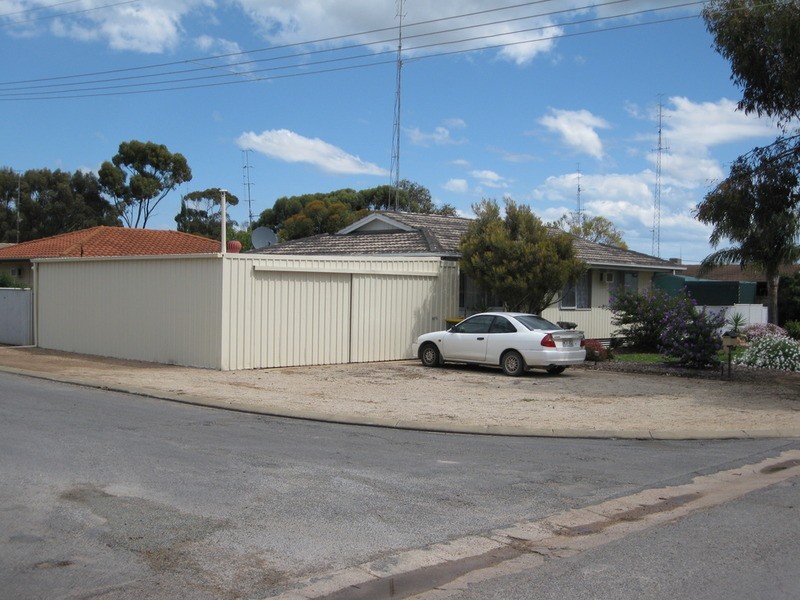 16 George  Street, Kadina SA 5554