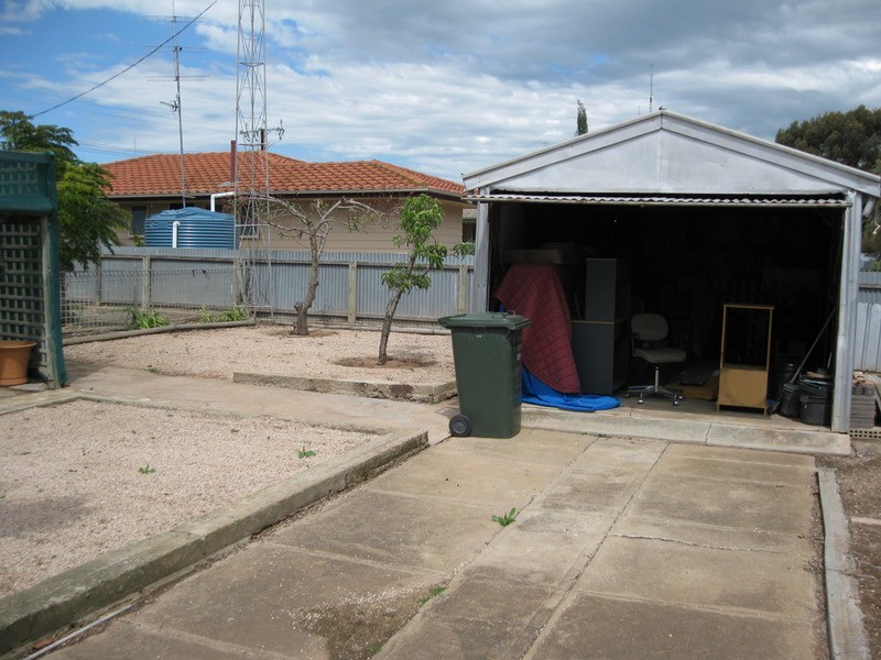 16 George  Street, Kadina SA 5554