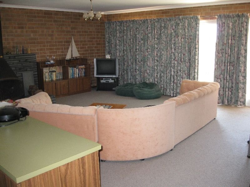 14 Randolph Street, Port Hughes SA 5558