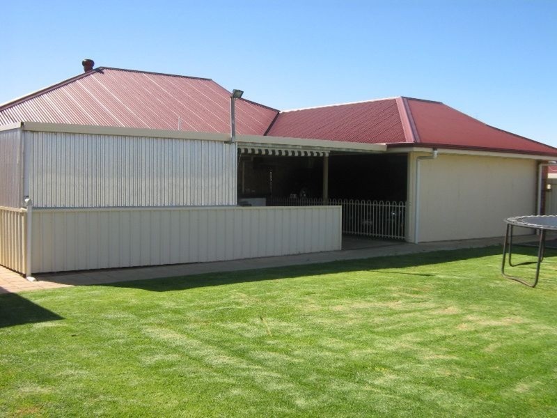 2 Reynolds Street, Kadina SA 5554