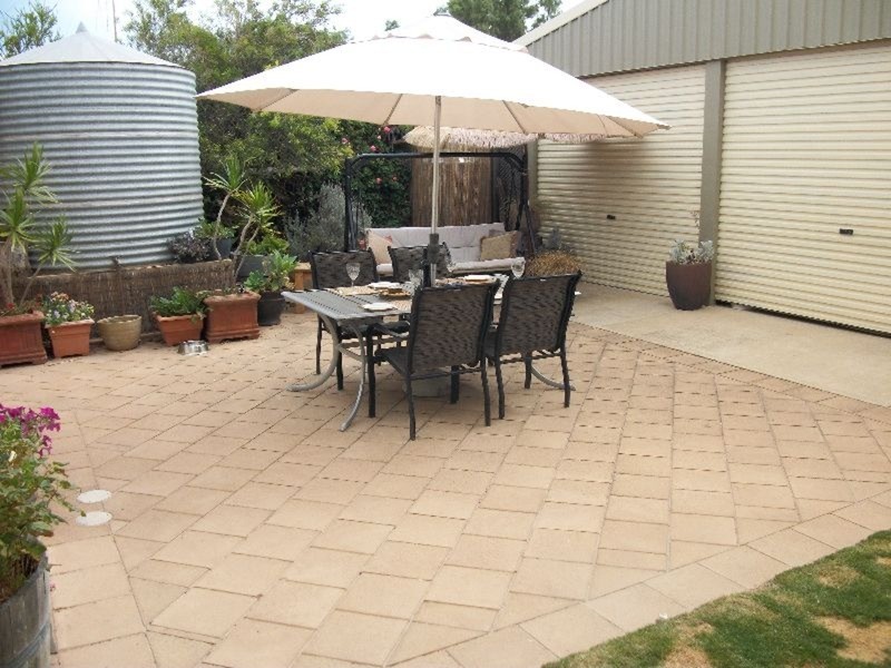 58 Esplanade, North Beach, Wallaroo SA 5556