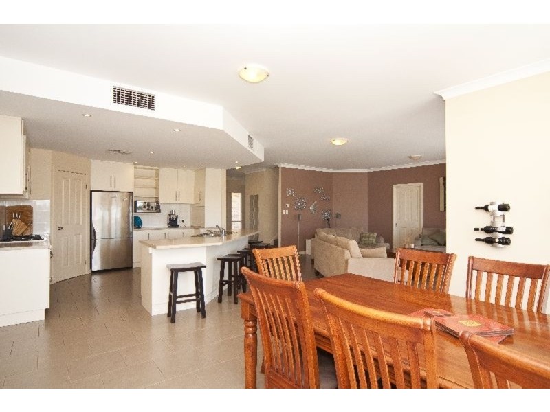 25 Falie Avenue, Wallaroo SA 5556