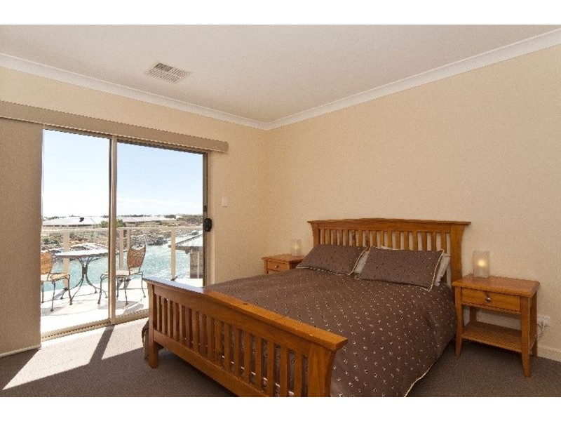 25 Falie Avenue, Wallaroo SA 5556