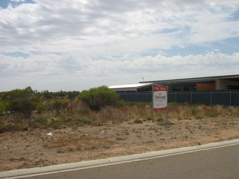 5 or 7 North  Terrace, Moonta Bay SA 5558