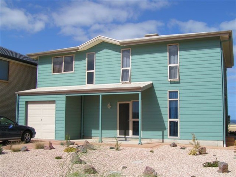 5 Woodforde Drive (Rose) Avenue, North Beach SA 5556