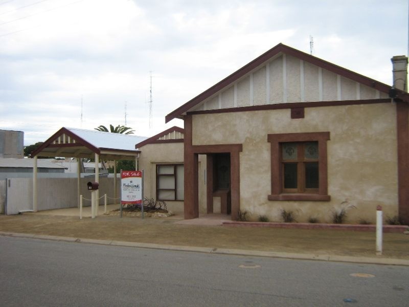 16 Elder Street, Wallaroo SA 5556