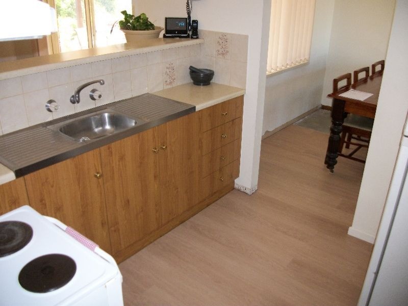 4 Marilyn Street, Moonta Bay SA 5558