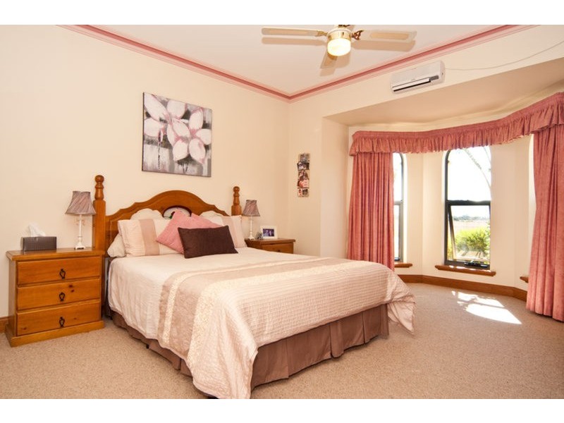 16 Agery Road, Kadina SA 5554