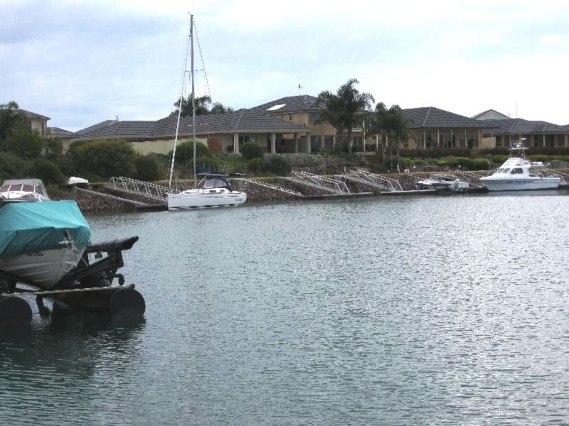 18 Genoa Place, Wallaroo SA 5556