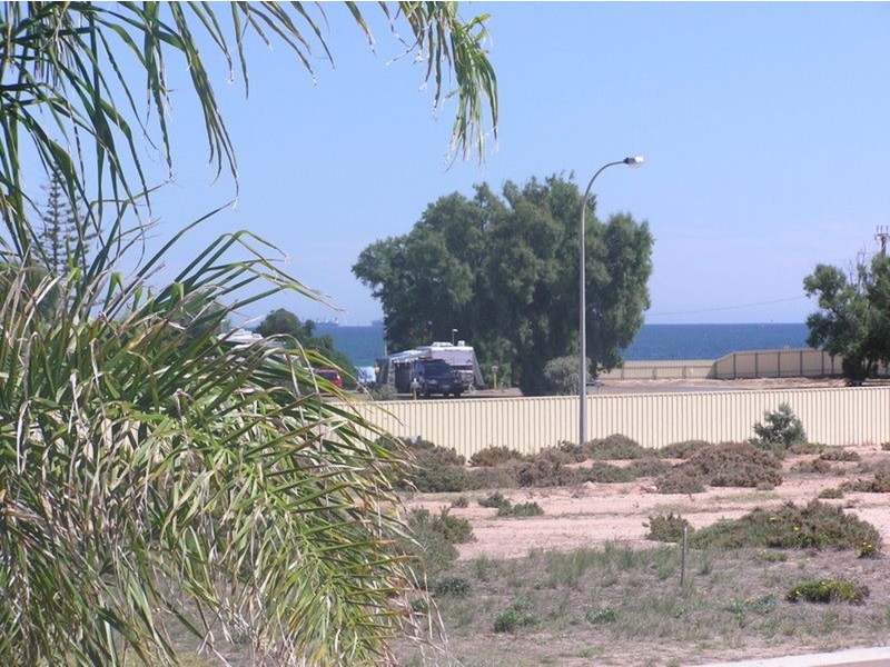 18 Genoa Place, Wallaroo SA 5556