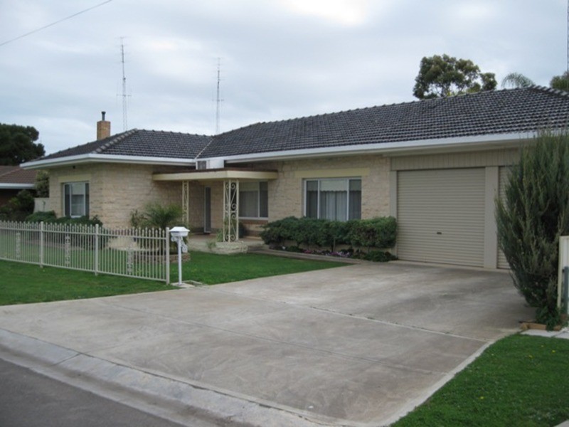 83 Graves Street, Kadina SA 5554