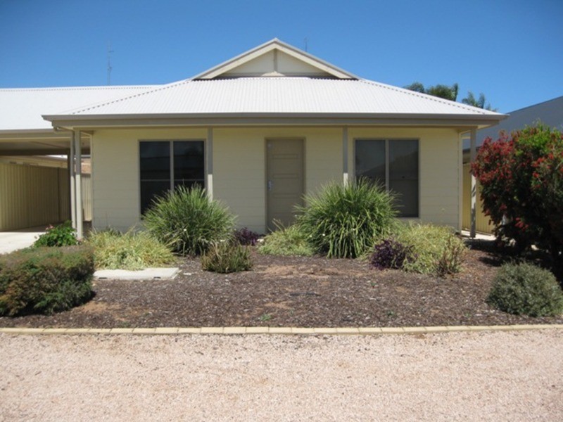 9a Chapple Street, Moonta Bay SA 5558