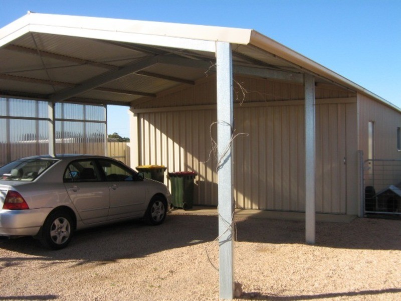 39 Lipson Road, Kadina SA 5554