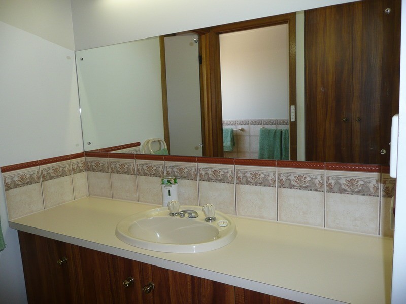 36 Ernest Terrace, Wallaroo SA 5556