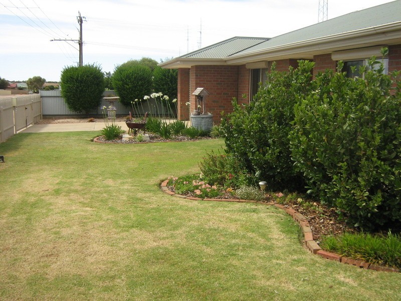 36 Ernest Terrace, Wallaroo SA 5556