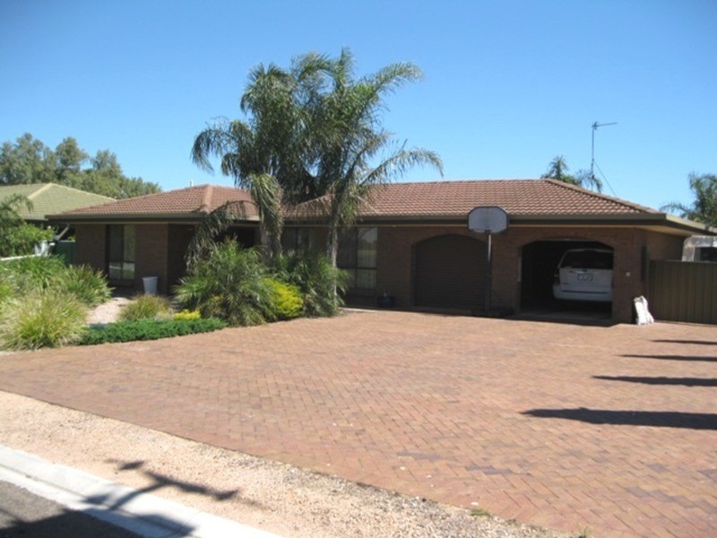 94 Drain Road, Kadina SA 5554