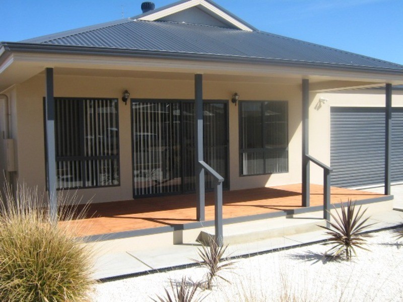 3 James Street, Wallaroo SA 5556