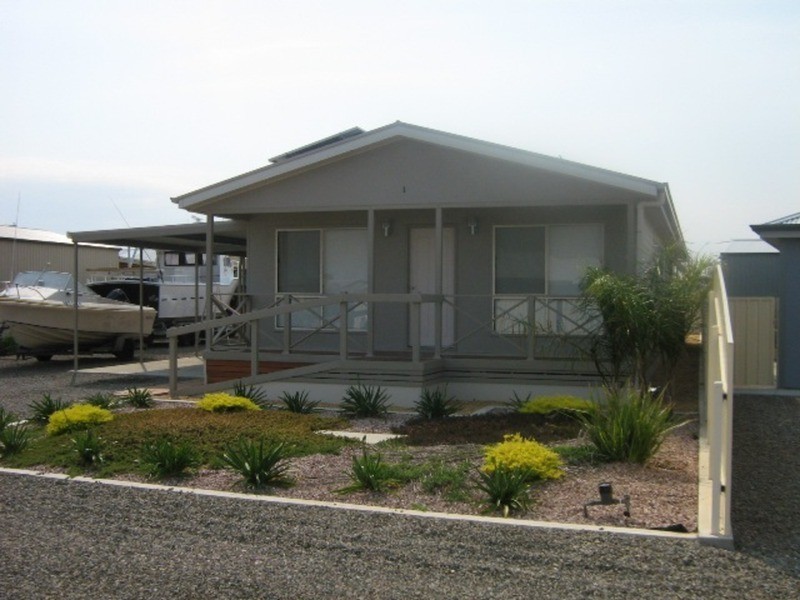 1 Cameron Court, Wallaroo SA 5556