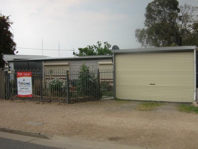17 Hughes Street, Wallaroo SA 5556