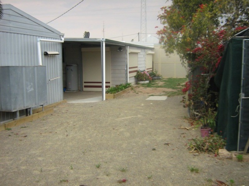 17 Hughes Street, Wallaroo SA 5556