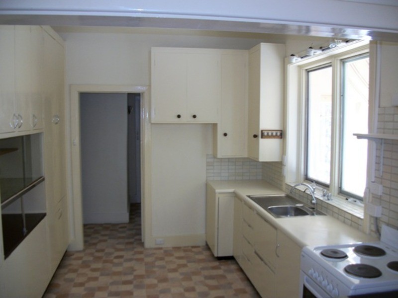 8 Henry Street, Moonta SA 5558