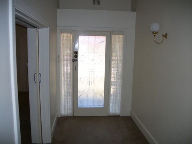 8 Henry Street, Moonta SA 5558