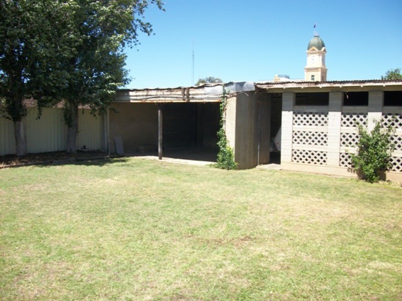 8 Henry Street, Moonta SA 5558