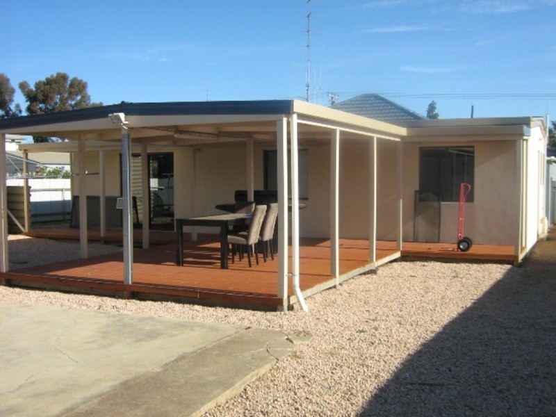69 Lawrence Street, Kadina SA 5554