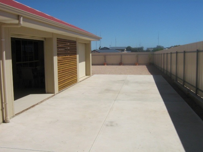 14 Harding Street, North Beach SA 5556