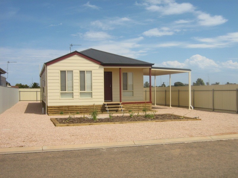 9 Cameron Court, Wallaroo SA 5556