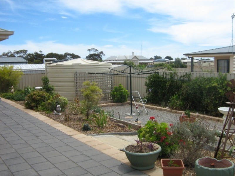 19 Evans Road, Wallaroo SA 5556