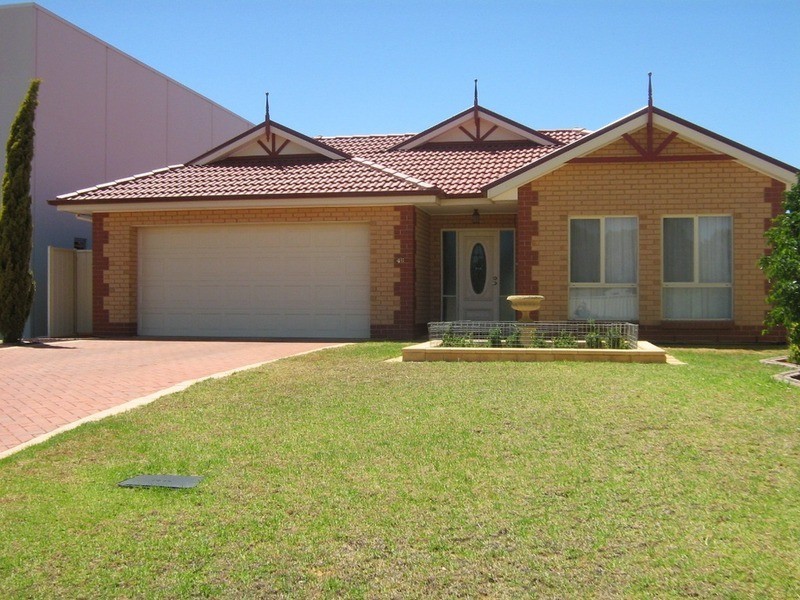 46 Pamir Court, Wallaroo SA 5556