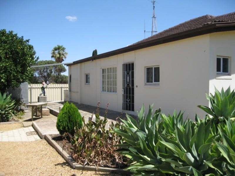 4 Fourth Street, Kadina SA 5554