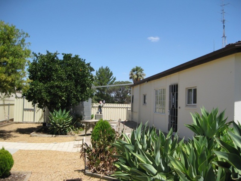 4 Fourth Street, Kadina SA 5554