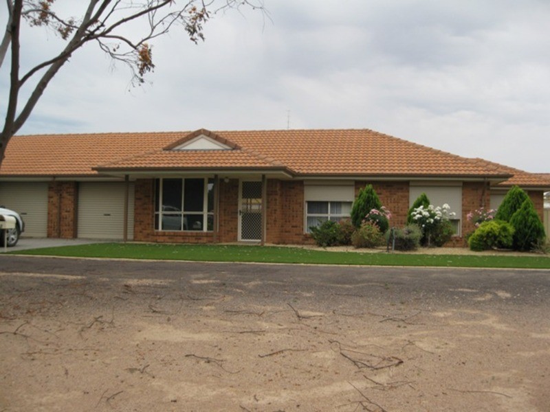 Unit 3 Majors Road, Moonta SA 5558