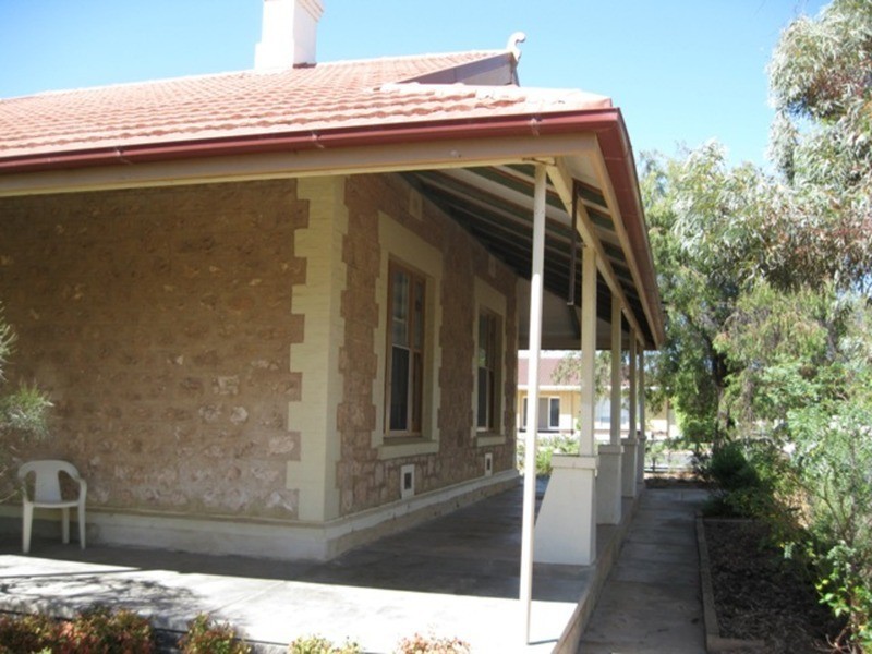 11 Hughes Street, Wallaroo SA 5556