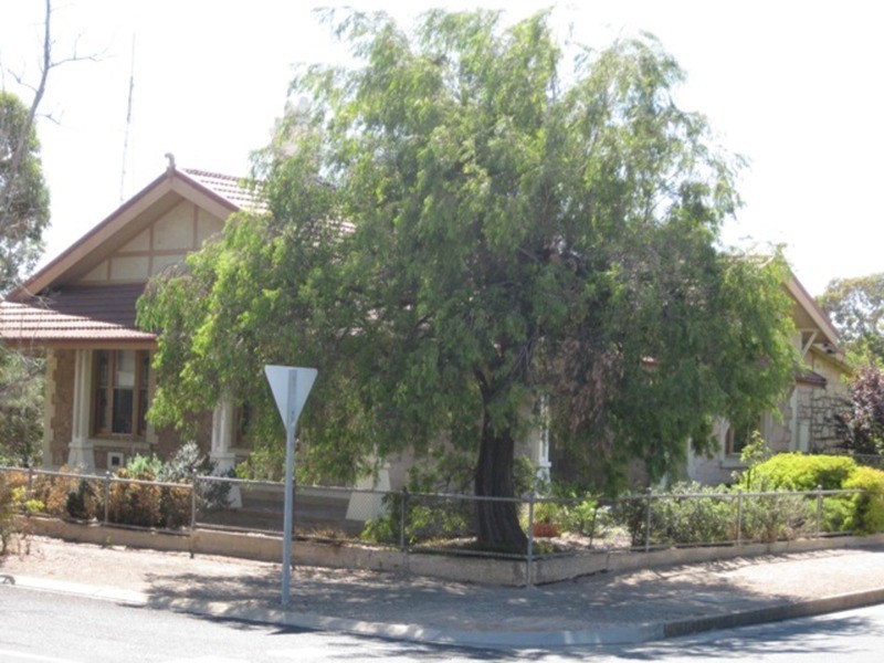 11 Hughes Street, Wallaroo SA 5556