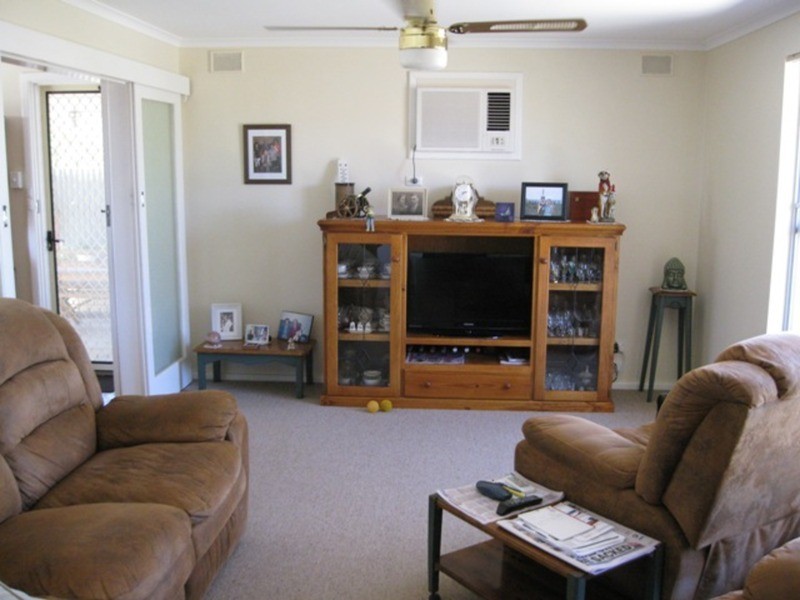 2 Letcher Street, Kadina SA 5554