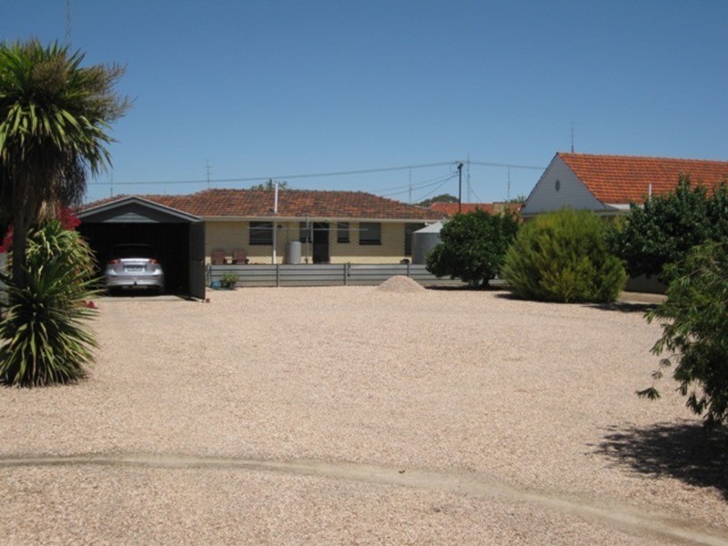 2 Letcher Street, Kadina SA 5554