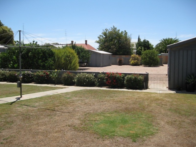 2 Letcher Street, Kadina SA 5554