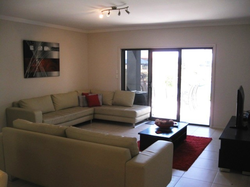 10 Stately Way, Wallaroo SA 5556