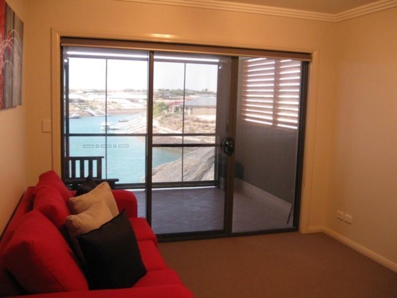 10 Stately Way, Wallaroo SA 5556